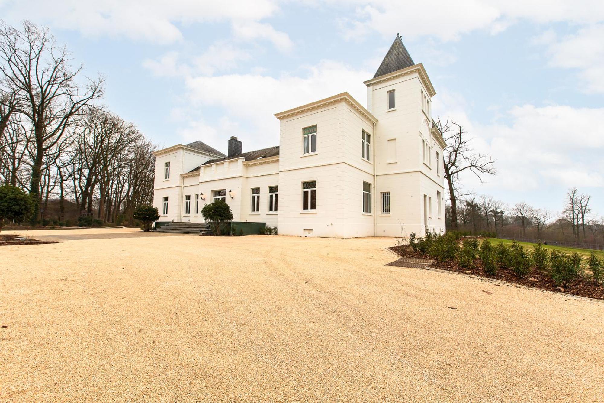 Villa Wijnkasteel Haksberg Tielt Exterior foto
